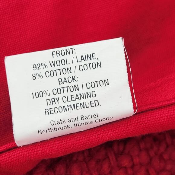 Crate & Barrel 2 Pc Set Crochet Throw Pillow Cover 18x18in Red Chunky Wool Boho - Picture 5 of 5